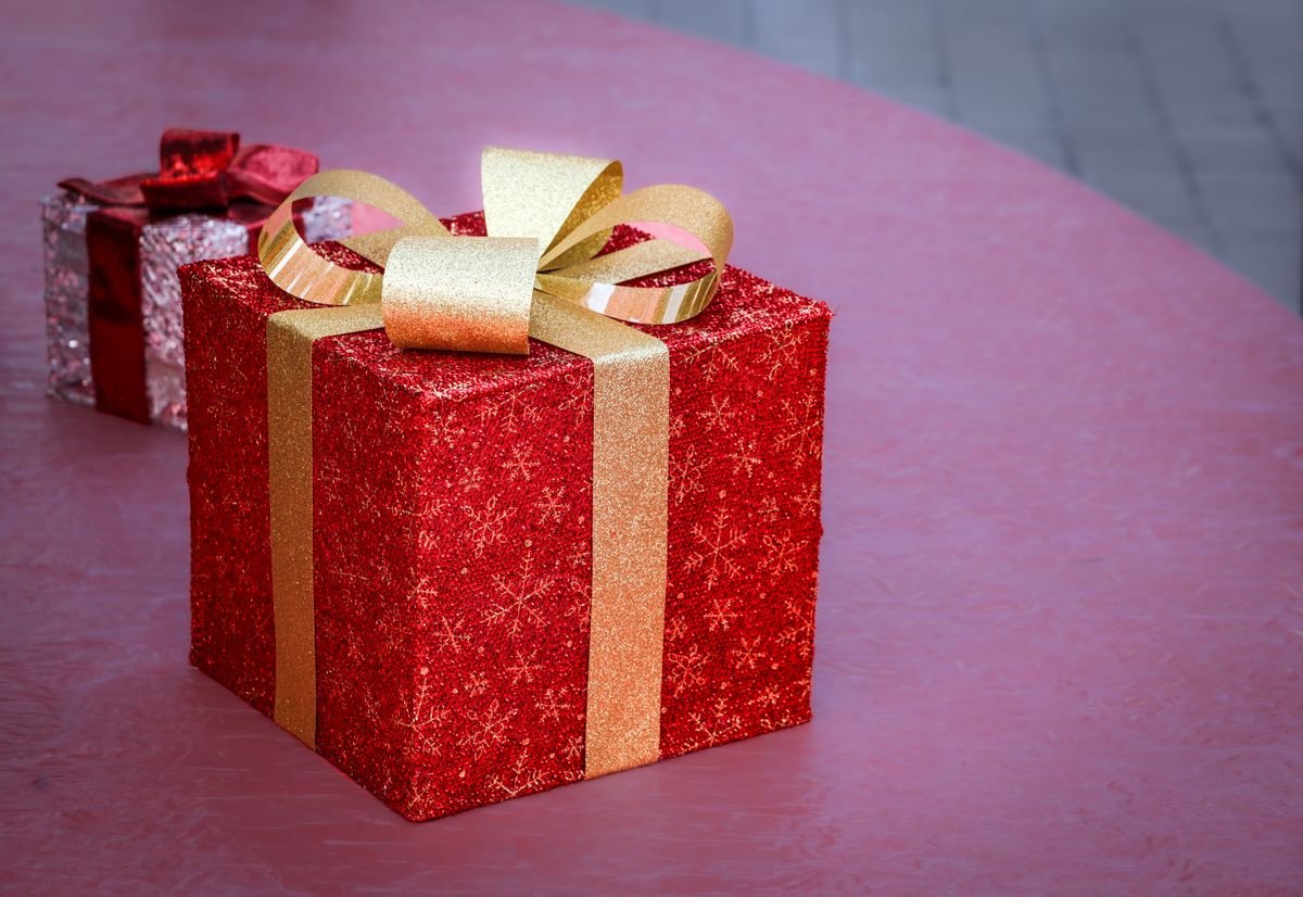 Red & Gold Festive Gift Box
